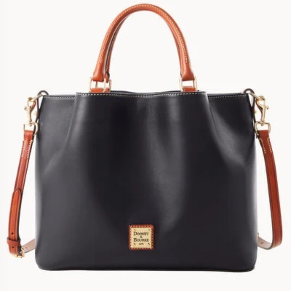 Dooney & Bourke Purse